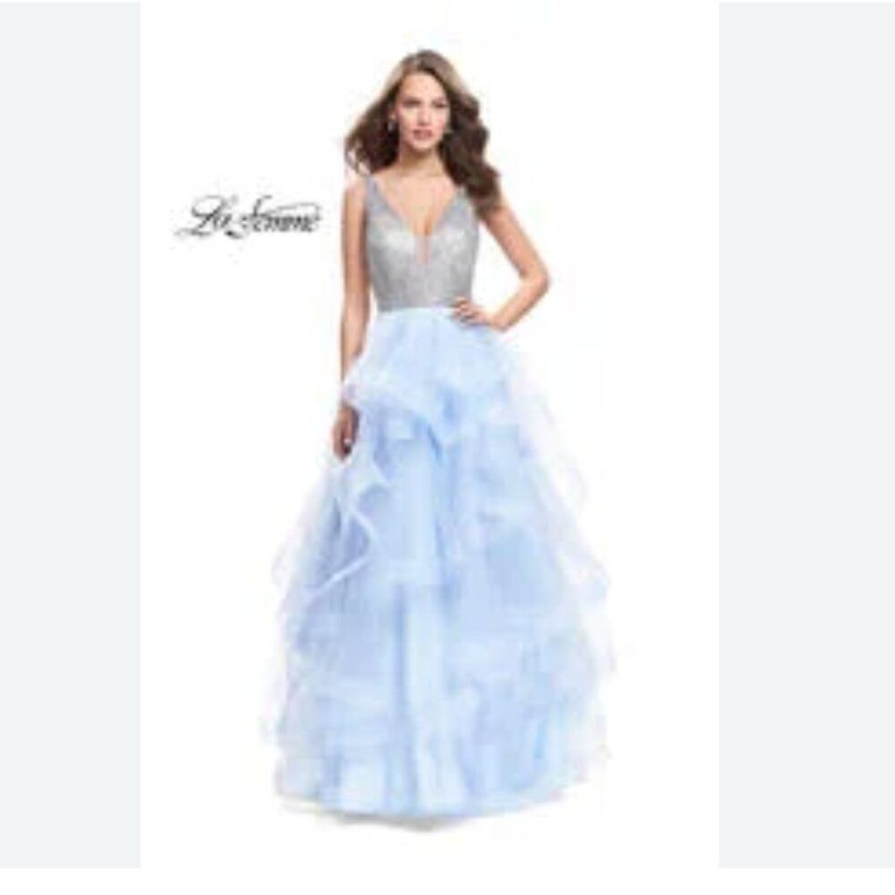 GiGi‎ Designs by La Femme Small